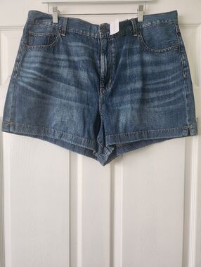 American Eagle Outfitters Women's Medium Blue Denim Shorts - Women's 20